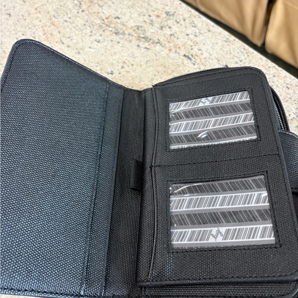 lug Black Quilted Wristlet Organizer - Picture 2 of 4
